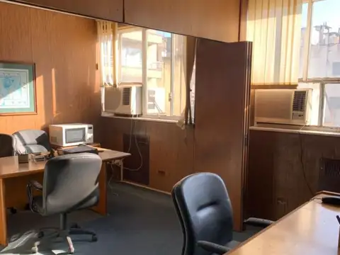 Oficina en Venta 70 años