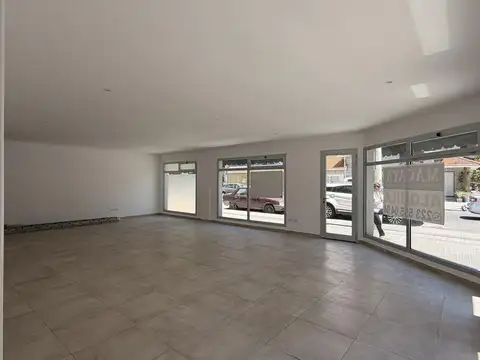 Local en Alquiler A Estrenar