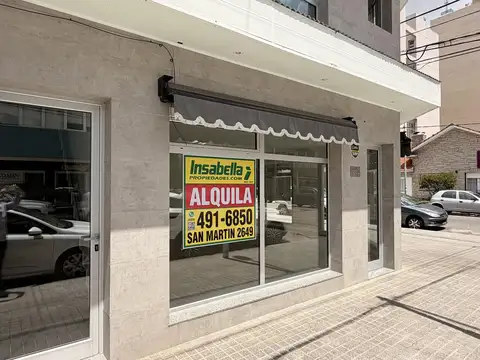 Castelli 1598  esq. Sarmiento