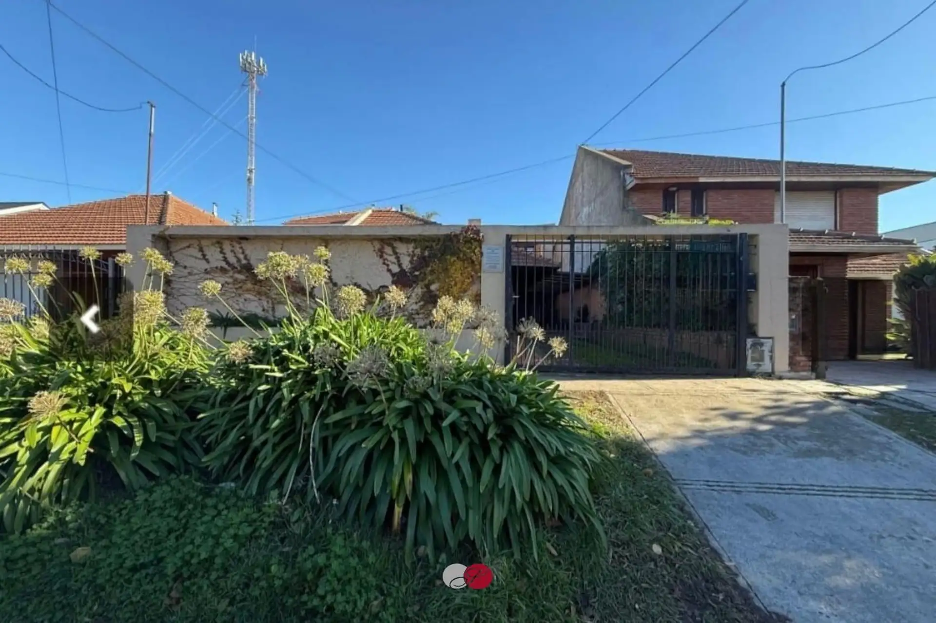 Chalet 4 amb Parque Luro | Vivienda/Consultorios