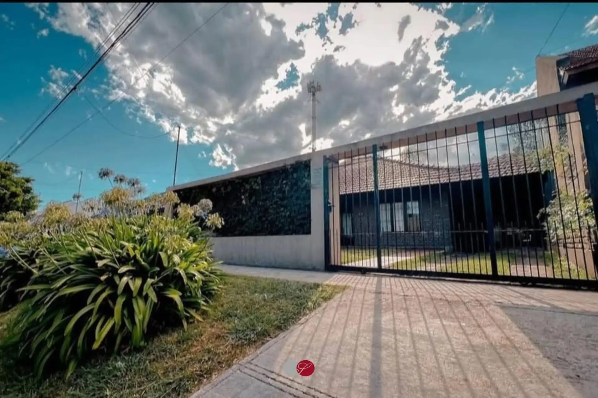 Chalet 4 amb Parque Luro | Vivienda/Consultorios