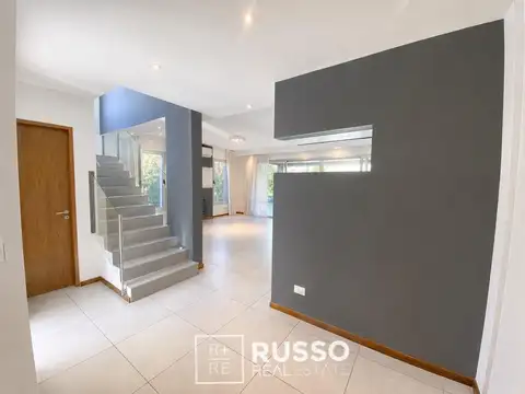 Casa en Alquiler de 4 dormitorios