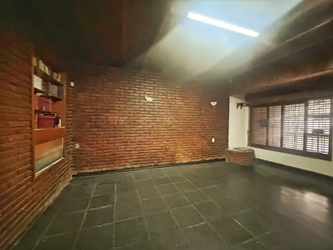 Casa en Venta en Lanus Oeste, USD 199.000
