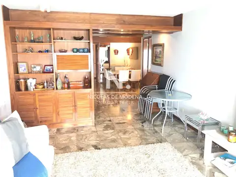 Departamento 4 ambientes con 2 baños