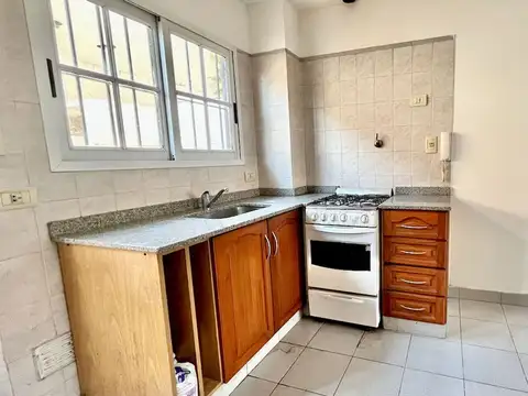 Depto Tipo Casa en Venta de 2 ambientes