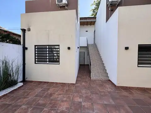 DEPARTAMENTO EN VENTA 2 AMBIENTES CON PATIO Y CESPED