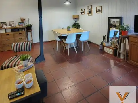 Casa en venta - 3 Dormitorios 3 Baños - San Isidro