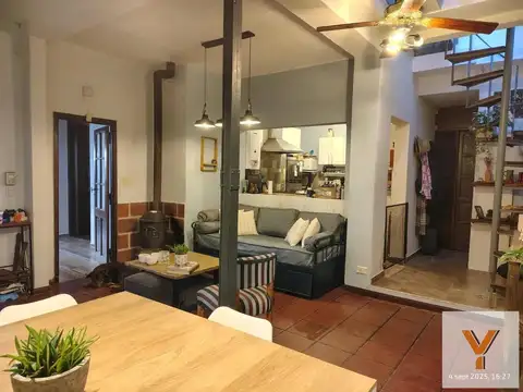 Casa en venta - 3 Dormitorios 3 Baños - San Isidro