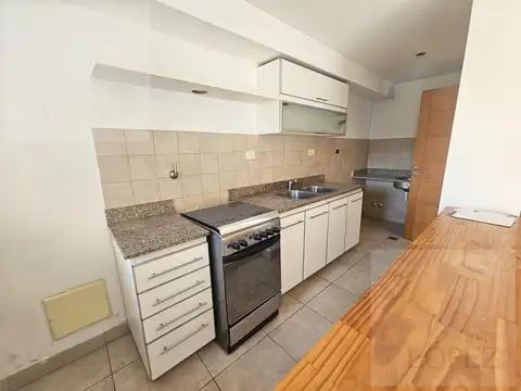 Departamento en Alquiler con 1 cocheras