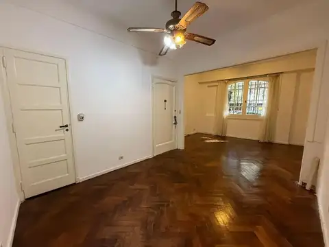 VENTA DEPARTAMENTO DE 3 AMBIENTES CON PATIO EN BARRIO NORTE - RECOLETA, APTO CREDITO HIPOTCARIO