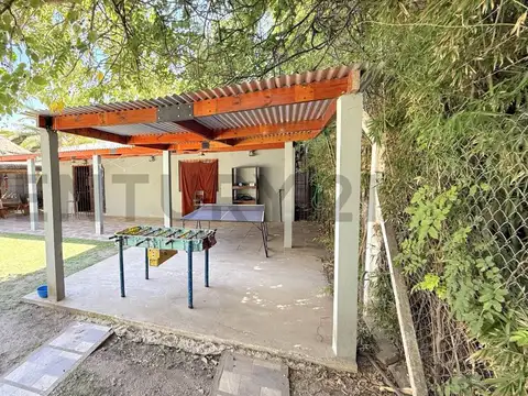 Inversión inteligente: Quincho con pileta en Barrio el Cruce