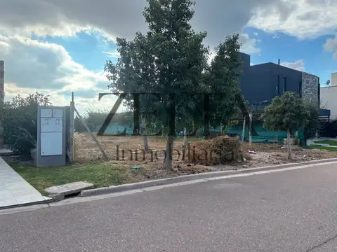 Barrio Las Cortaderas I 1500