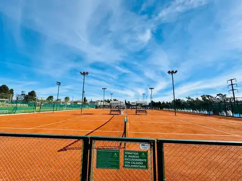 Terreno en Venta de 696,0 m2