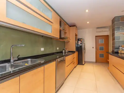 Casa en Venta al Este
