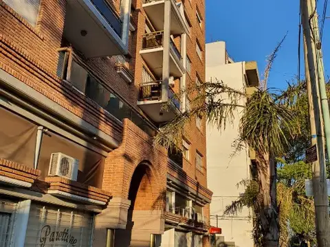 Gral. Machado 1000, Piso 1