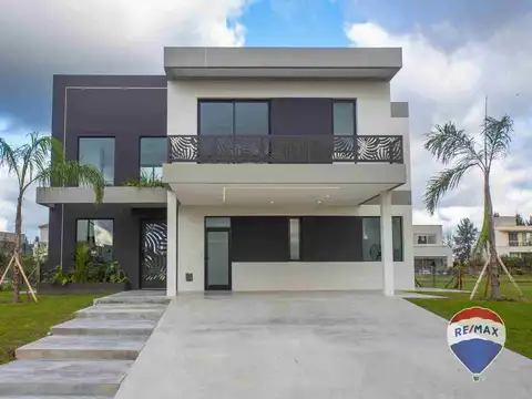 CASA EN VENTA 6 AMBIENTES EN TERRALAGOS A ESTRENAR