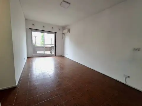 Departamento en Alquiler de 3 dormitorios