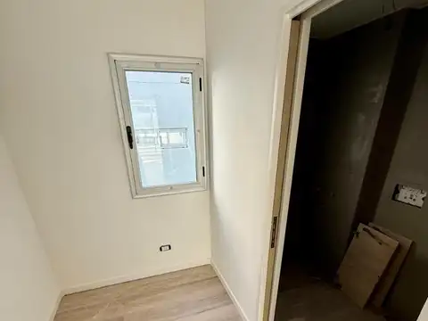 Venta departamento 4 ambientes - CABALLITO