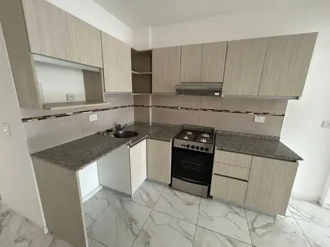 Departamento en Alquiler con 1 cocheras