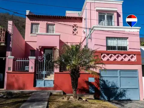 Venta casa c/pileta 4 dormitorios tres cerritos