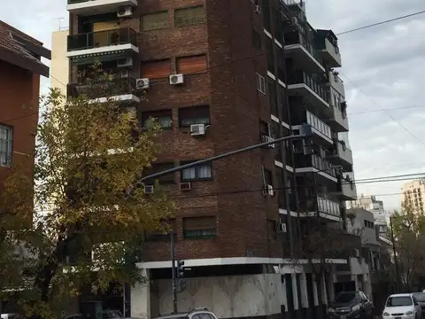 Emilio Mitre al 1300