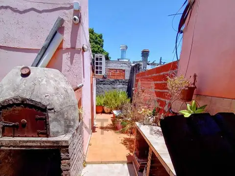 Casa 3 ambientes con 1 baño