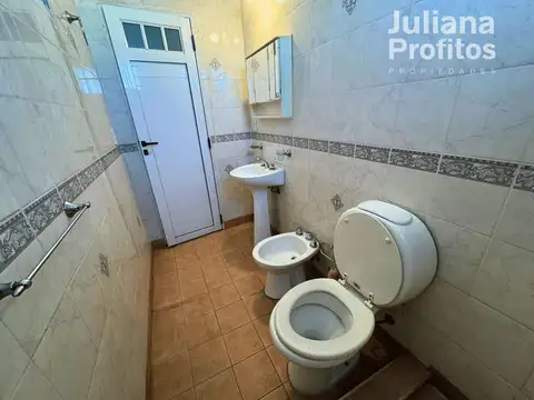 Departamento tres ambientes en alquiler - Quilmes Oeste