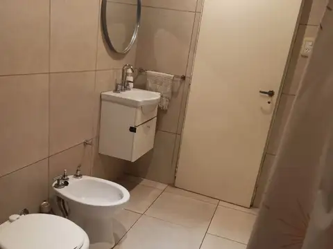 Depto Tipo Casa en Venta en Villa Luzuriaga, USD 83.000