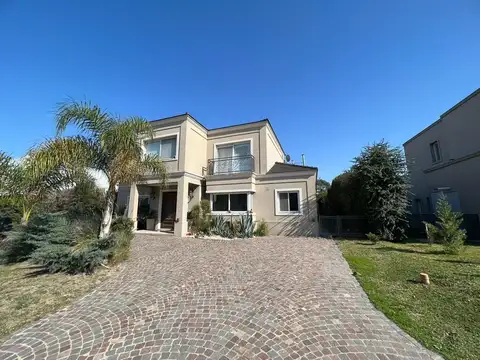 Casa en venta en Canning