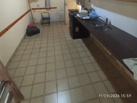 Casa 4 ambientes con 1 baño