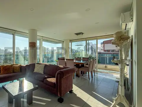 Avenida Libertad 3300, Piso 0