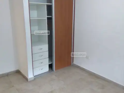 Depto Tipo Casa en Alquiler 15 años