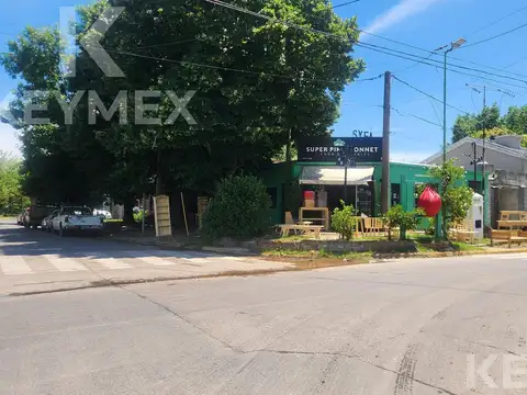 LOCAL COMERCIAL ESQUINA GONNET