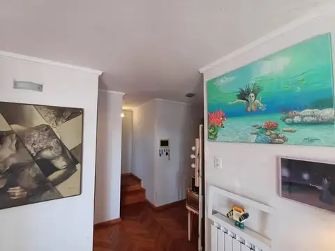 Avenida Poeta Leopoldo Lugones 100