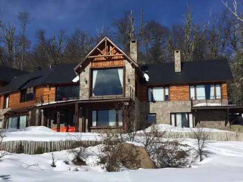 Las Pendientes Village