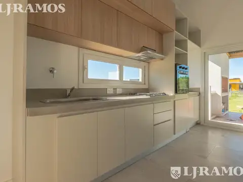 Casa en Venta en San Sebastián, USD 185.000
