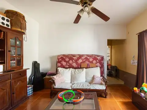 Casa 4 ambientes con 1 baño
