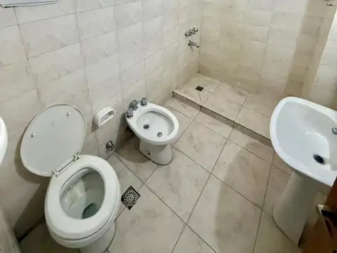 Pacifico Rodriguez 4900