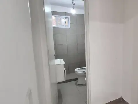 Depto Tipo Casa 2 ambientes con 1 baño