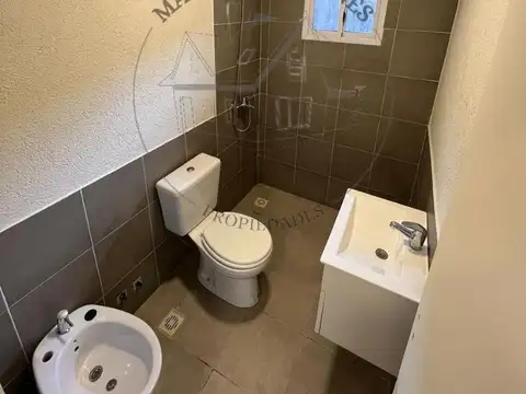 Depto Tipo Casa 2 ambientes con 1 baño