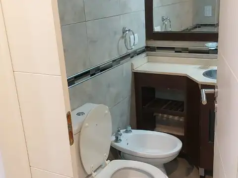 Depto Tipo Casa en Alquiler de 2 dormitorios