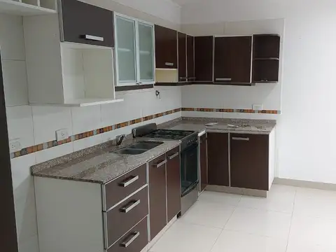 BERMUDEZ 3100, Piso PB