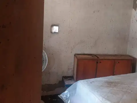 VENTA PARA INVERSORES LOCALES CASAS PARQUE PILETA