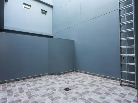 Depto Tipo Casa 3 ambientes con 2 baños