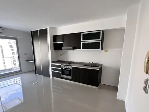 Avenida Larrazábal 200, Piso 7