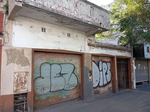 Excelente lote en venta sobre Av. 64 - Pte. Perón al 4059