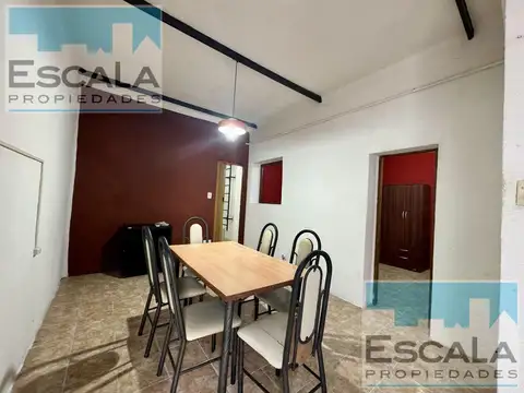 Casa en Alquiler en Azcuenaga, $ 350.000