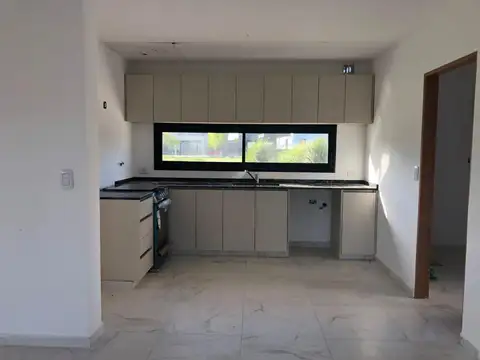 Casa en Venta al Este