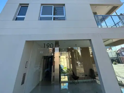 Departamento 3 ambientes con cochera A ESTRENAR en Banfield