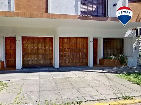 VENTA DUPLEX en OLIVOS GOLF con Garage-Muy Bueno 
